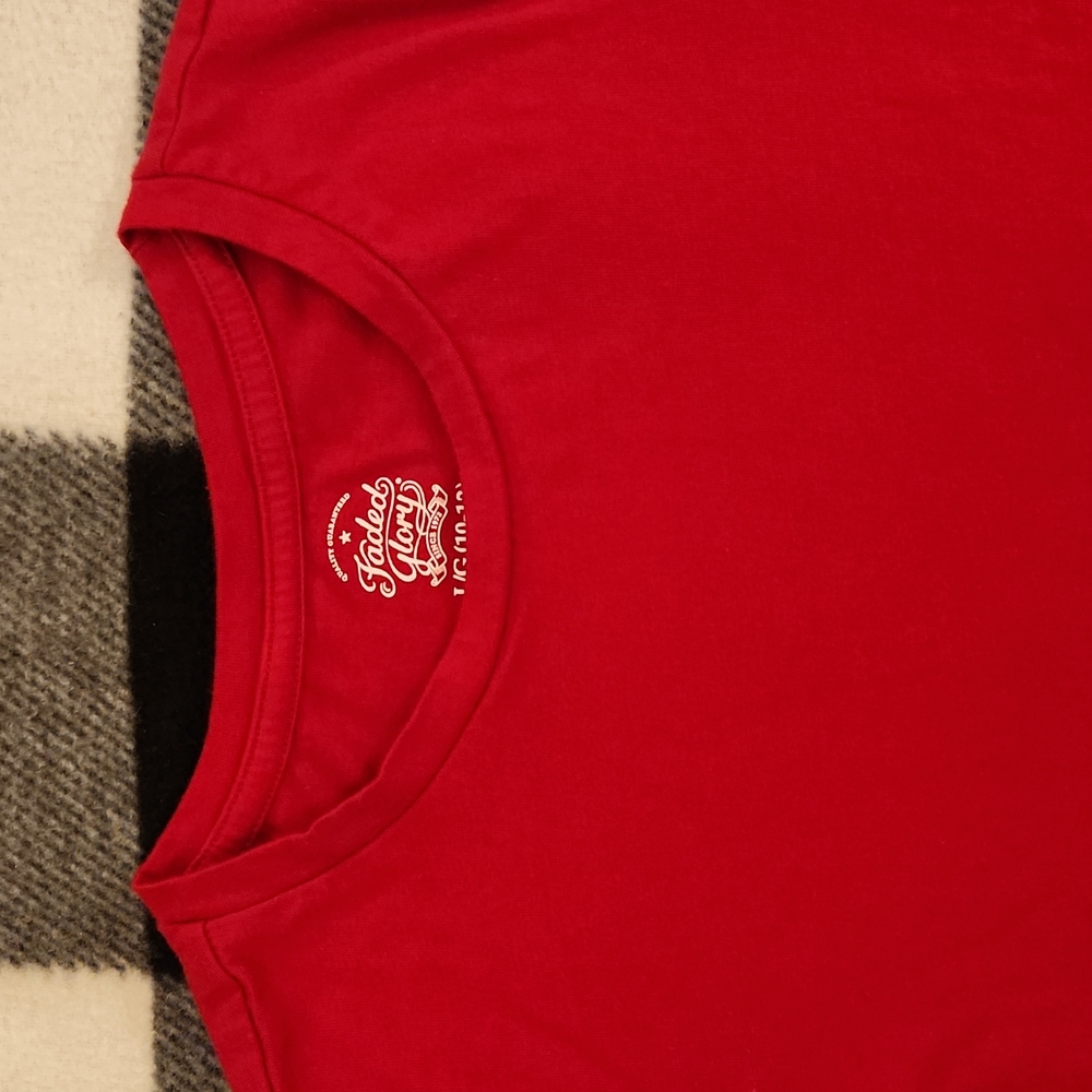 Red top - Picture 2 of 6